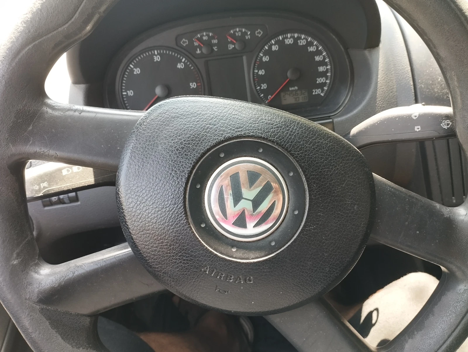 VW Polo, снимка 6 - Автомобили и джипове - 56189093
