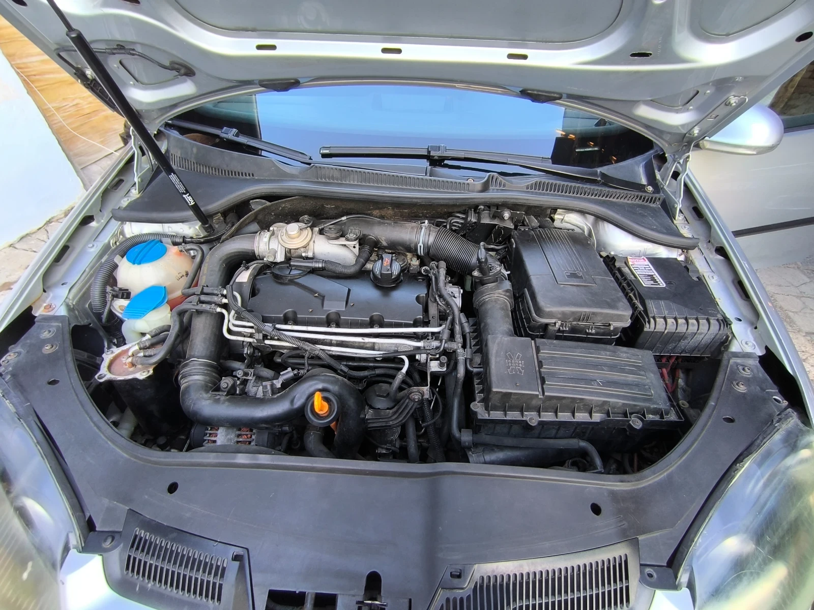 VW Golf 5, снимка 13 - Автомобили и джипове - 56300325