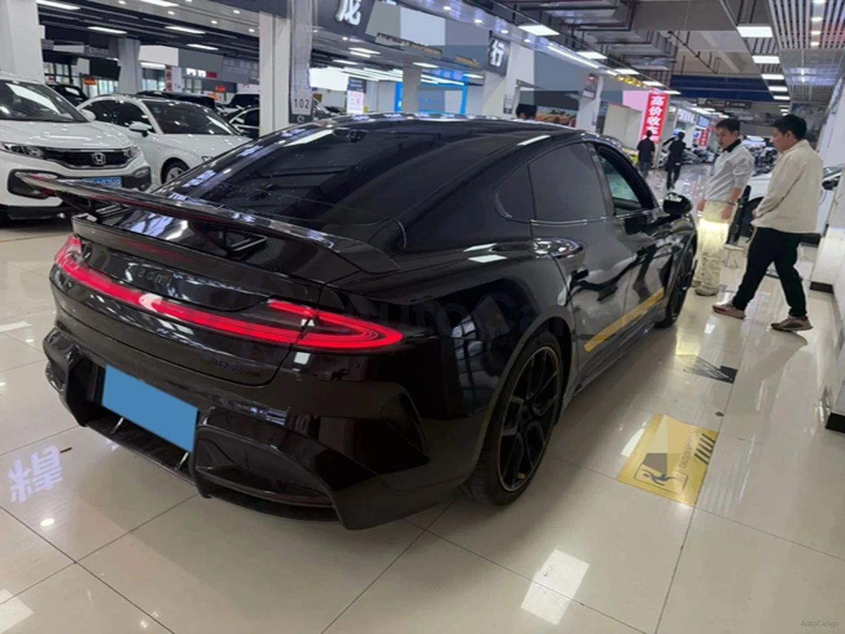 Xiaomi SU7 ULTRA * ���� �� ����������� � ���*  | Mobile.bg � ����������� 6