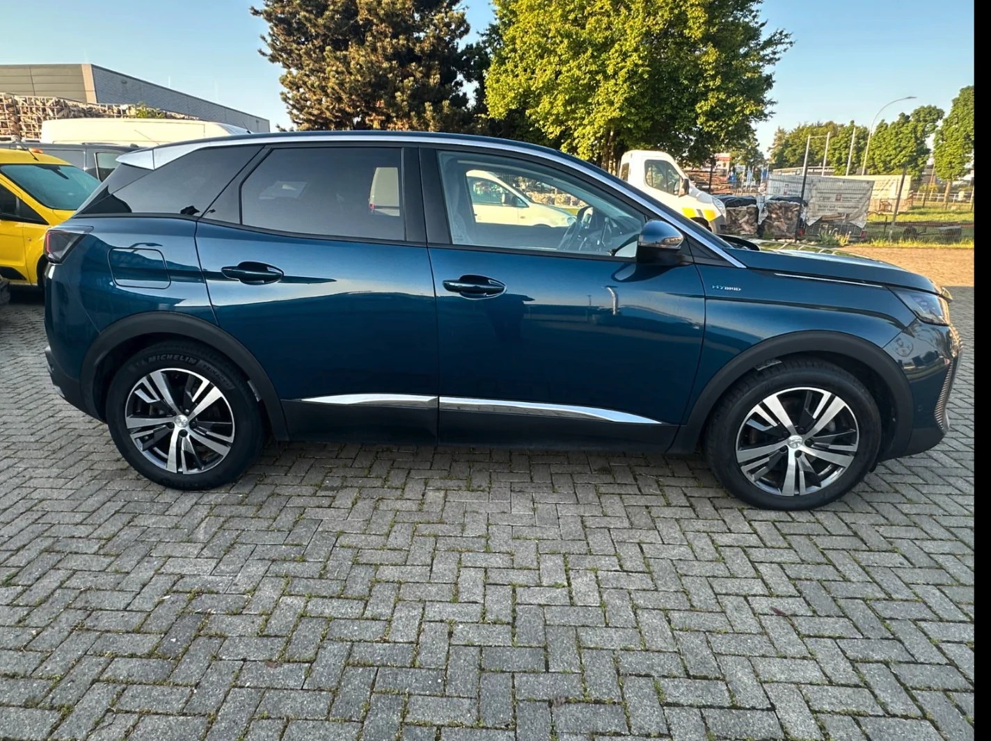 Peugeot 3008 Hybrid 225 Allure 2 ��������� ������ | Mobile.bg � ����������� 9