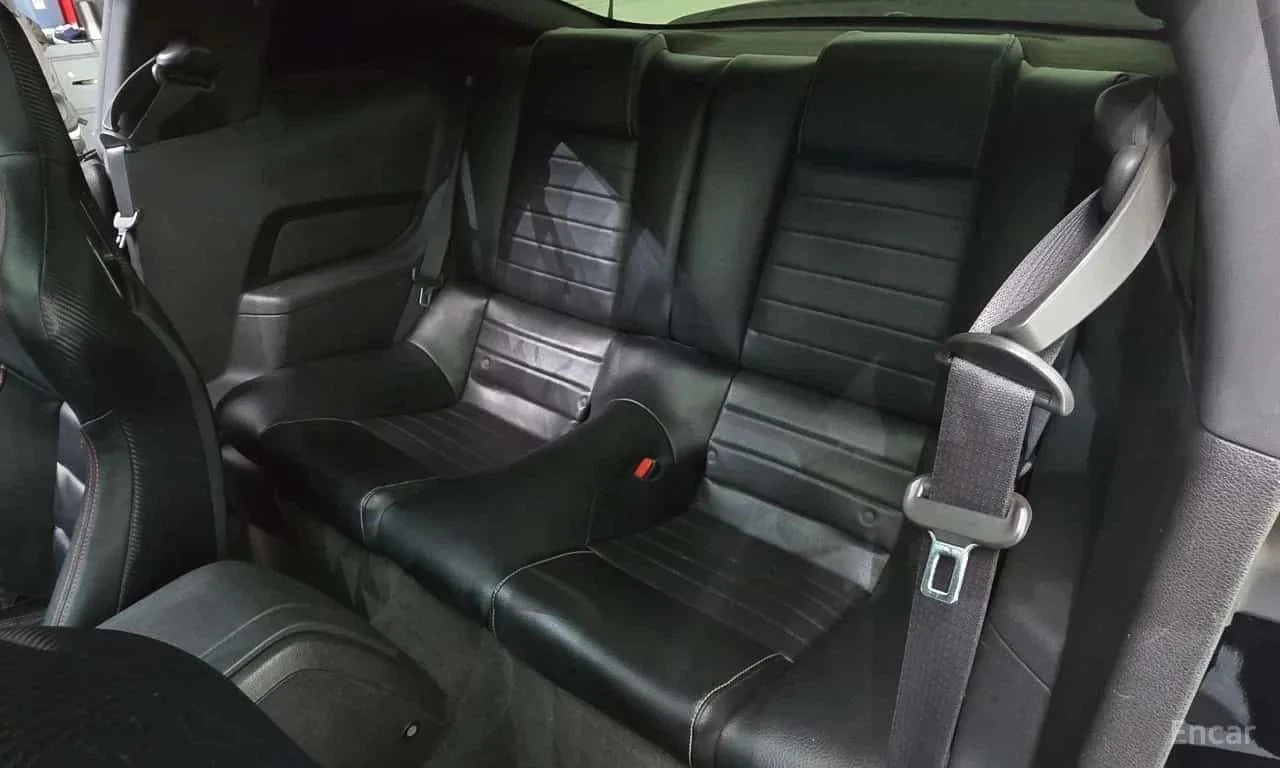 Ford Mustang, снимка 14 - Автомобили и джипове - 56689895