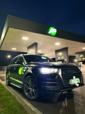 Audi Q7 S Line, снимка 1