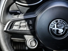 Alfa Romeo Stelvio Veloce AWD | Verde Fangio Metallic, снимка 12