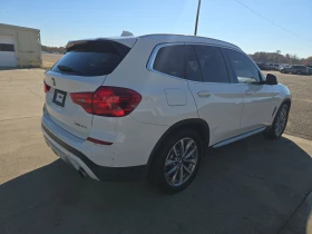 BMW X3 xDrive30i* Keyless* Подгрев* Пано* М.точка, снимка 6