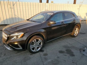  Mercedes-Benz GLA 25...