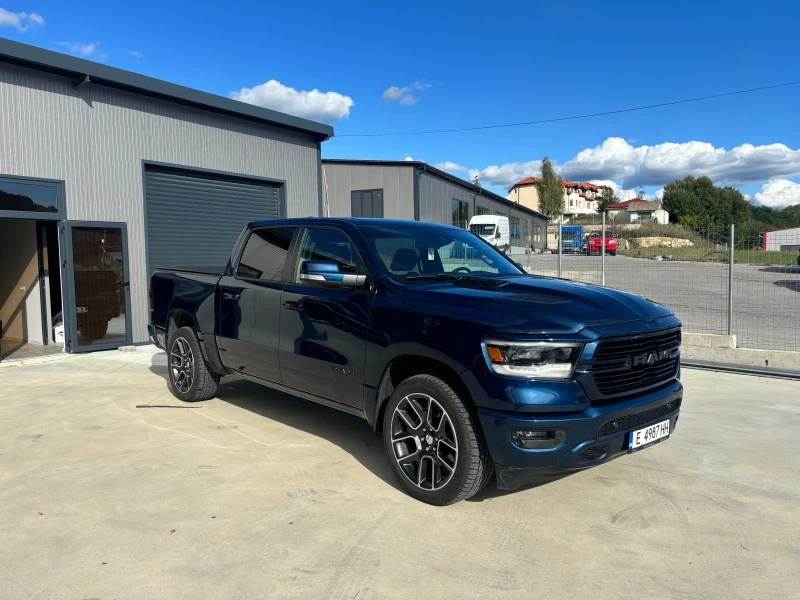 Dodge RAM 1500 5.7 HEMI  Sport, снимка 2 - Автомобили и джипове - 44737791