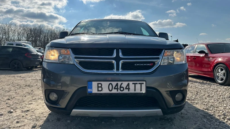 Dodge Journey 3.6i V6 ГАЗОВ ИНЖЕКЦИОН БАРТЕР ЛИЗИНГ АВТОМАТИК, снимка 2 - Автомобили и джипове - 48920734