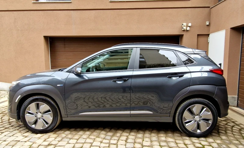 Hyundai Kona 64KW/Premium/SOH 95.8%, снимка 5 - Автомобили и джипове - 49005763