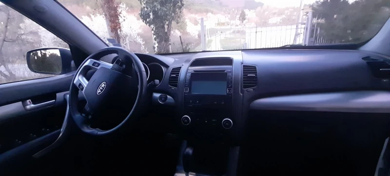Kia Sorento, снимка 4 - Автомобили и джипове - 51916941