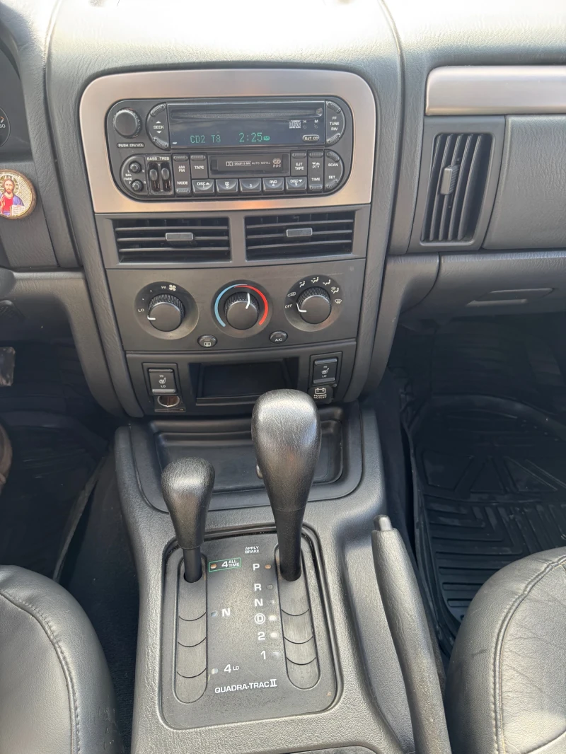 Jeep Grand cherokee, снимка 7 - Автомобили и джипове - 52553166