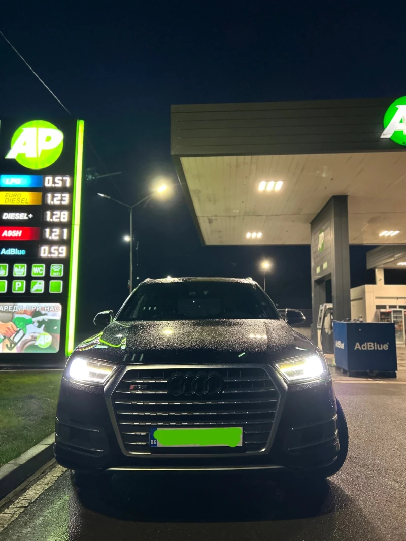 Audi Q7 S Line, снимка 3 - Автомобили и джипове - 52996581