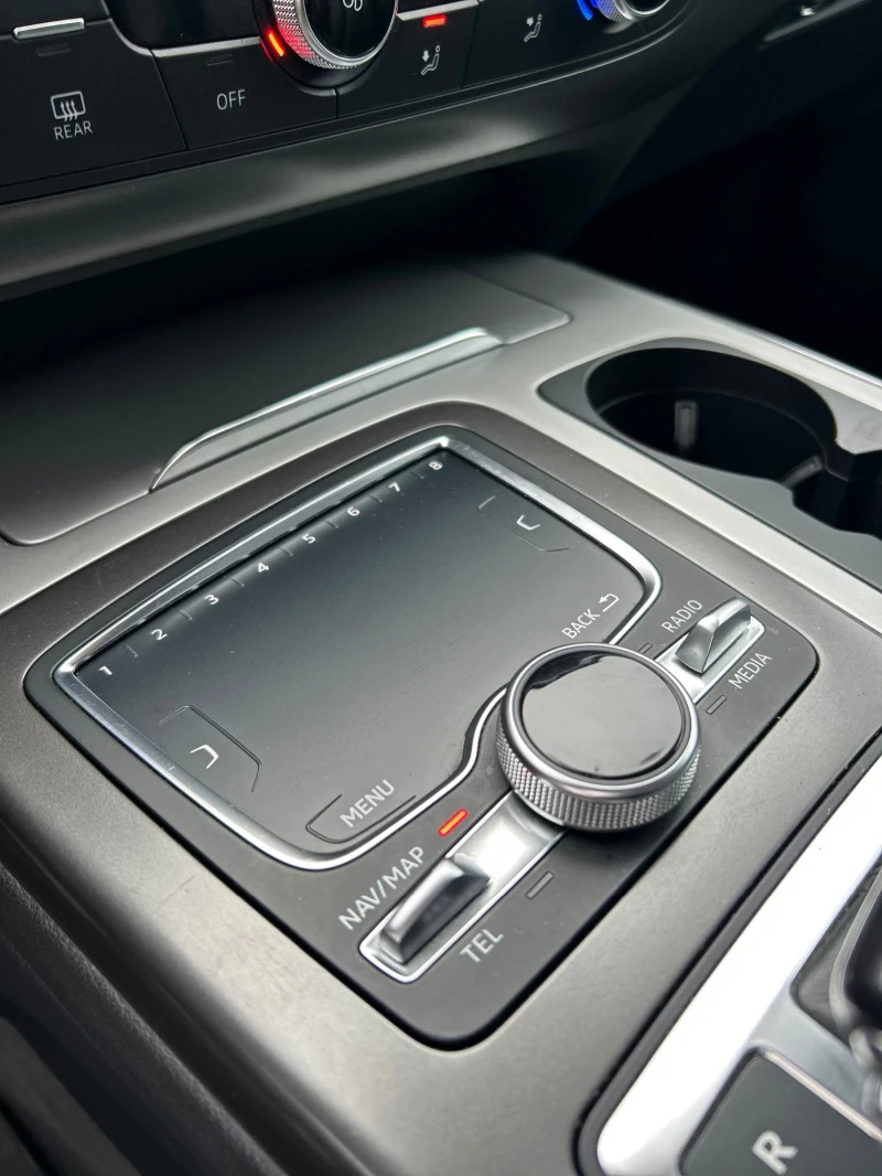 Audi Q7 S Line, снимка 13 - Автомобили и джипове - 52996581