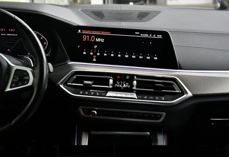 BMW X5 M50D , снимка 8 - Автомобили и джипове - 53427845