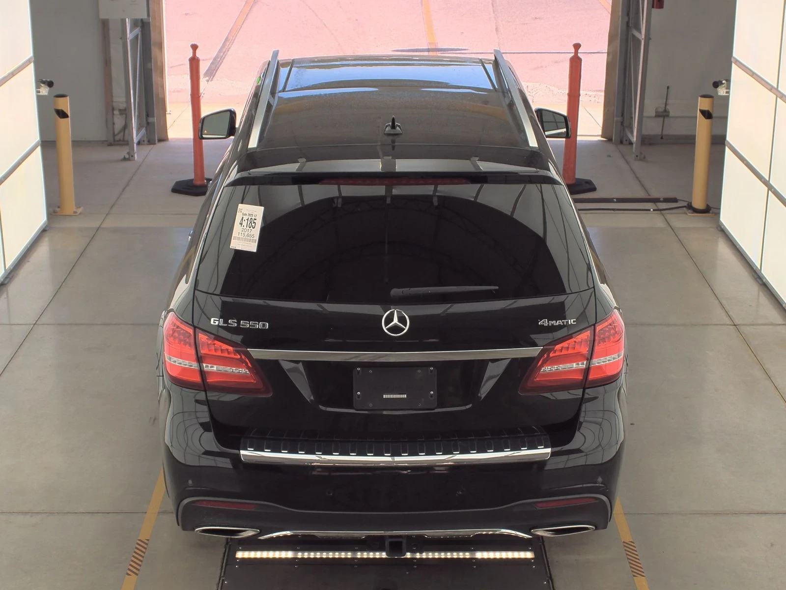 Mercedes-Benz GLS 500  - изображение 5