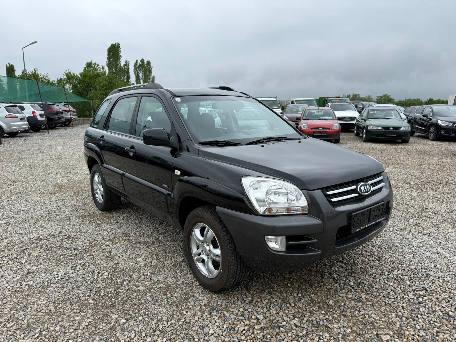 Kia Sportage 2.0CRDi-140PS-4X4 - изображение 3