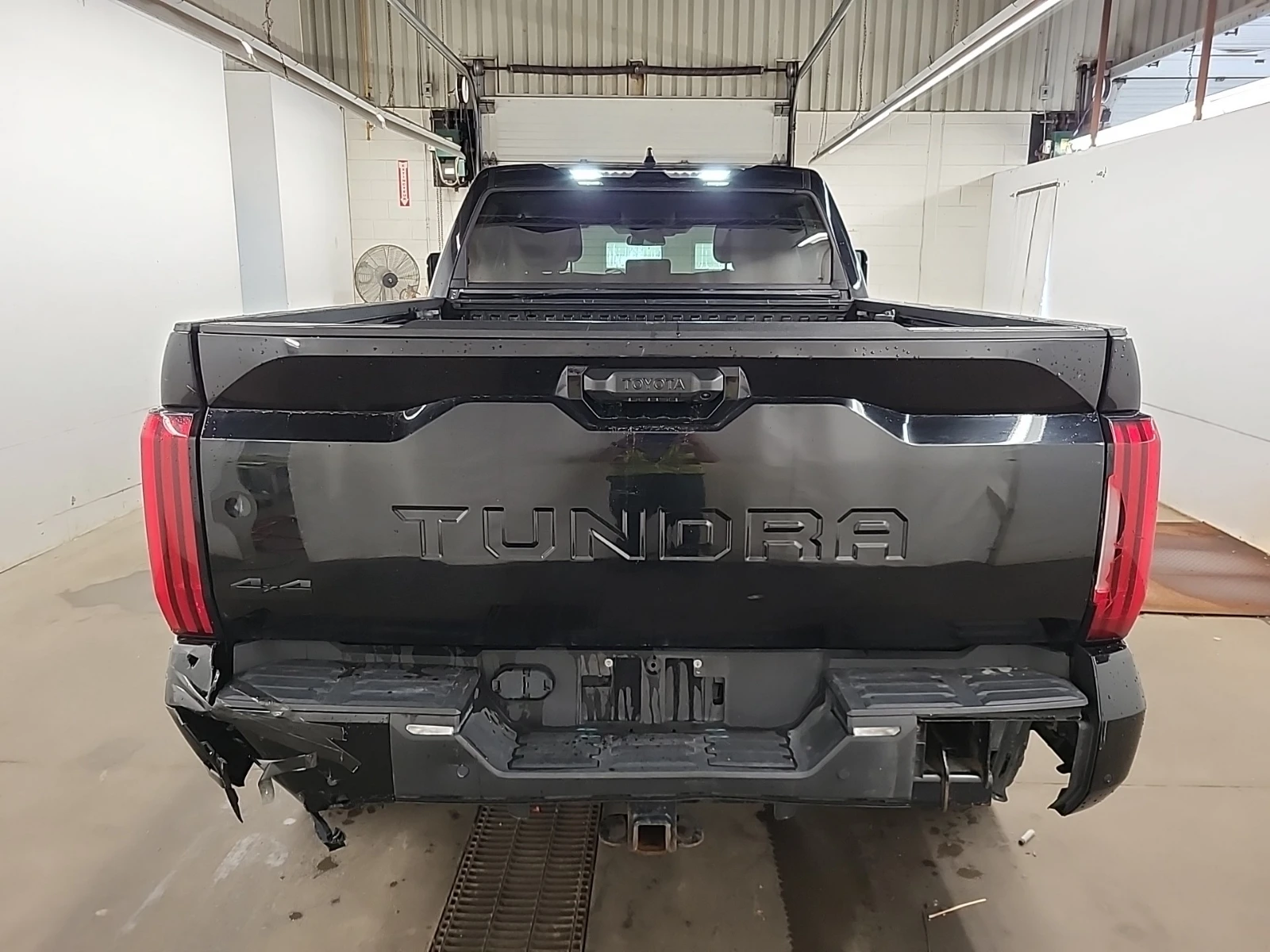 Toyota Tundra * CARFAX *    | Mobile.bg   3