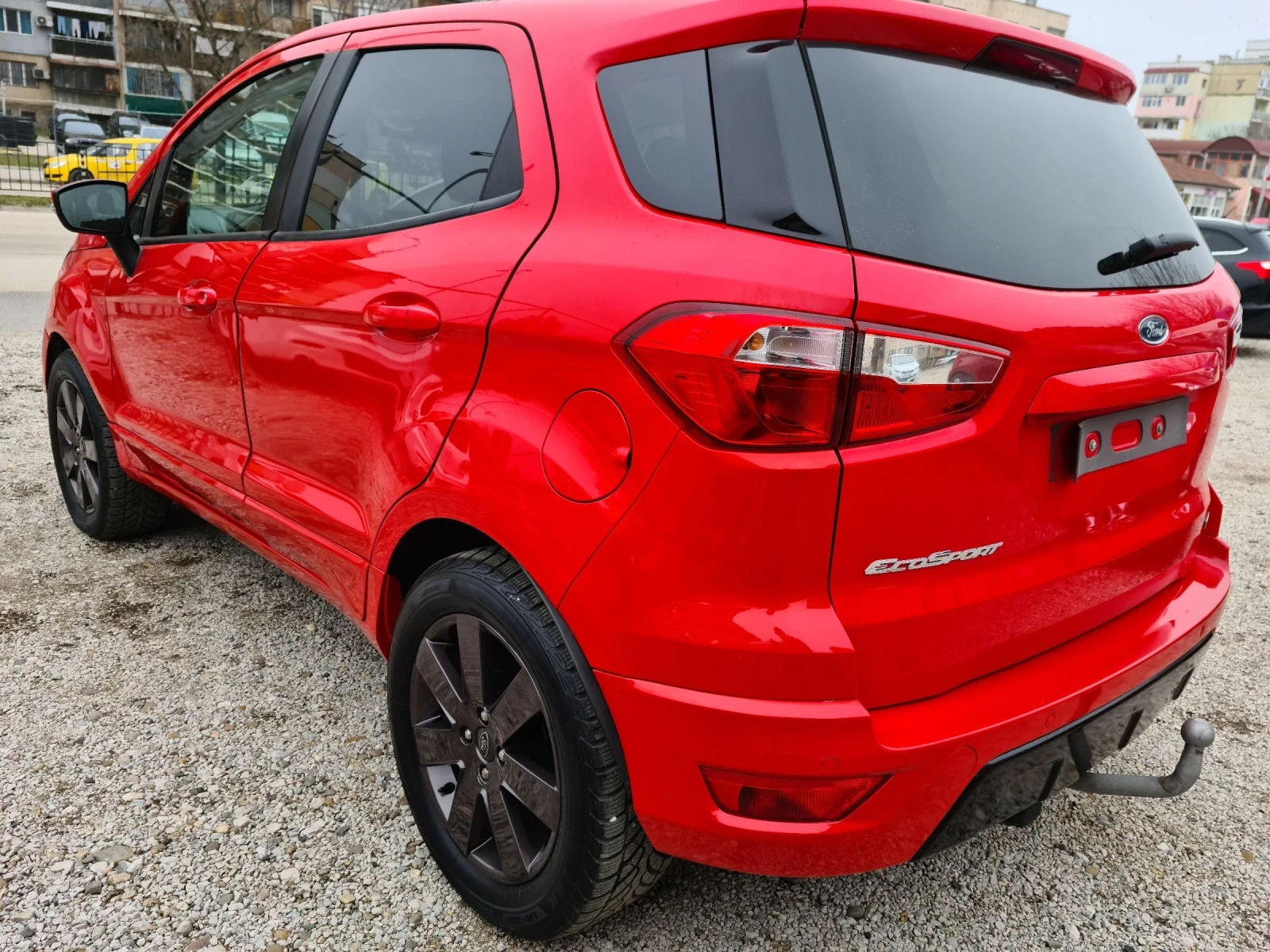 Ford EcoSport 1.0i Фейс лифт, снимка 4 - Автомобили и джипове - 53746627