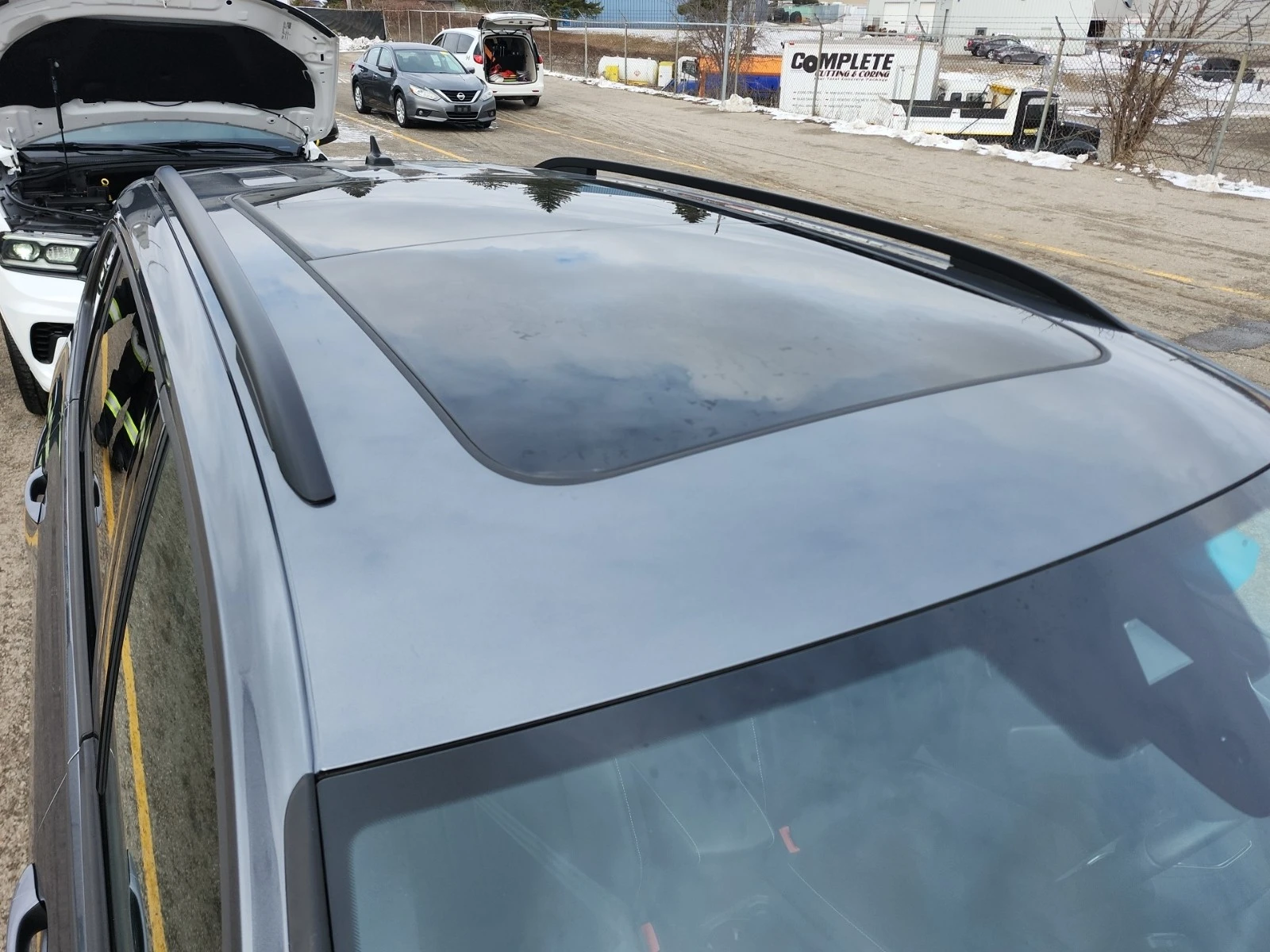 VW Tiguan 2L 4cyl AWD, снимка 7 - Автомобили и джипове - 53953635