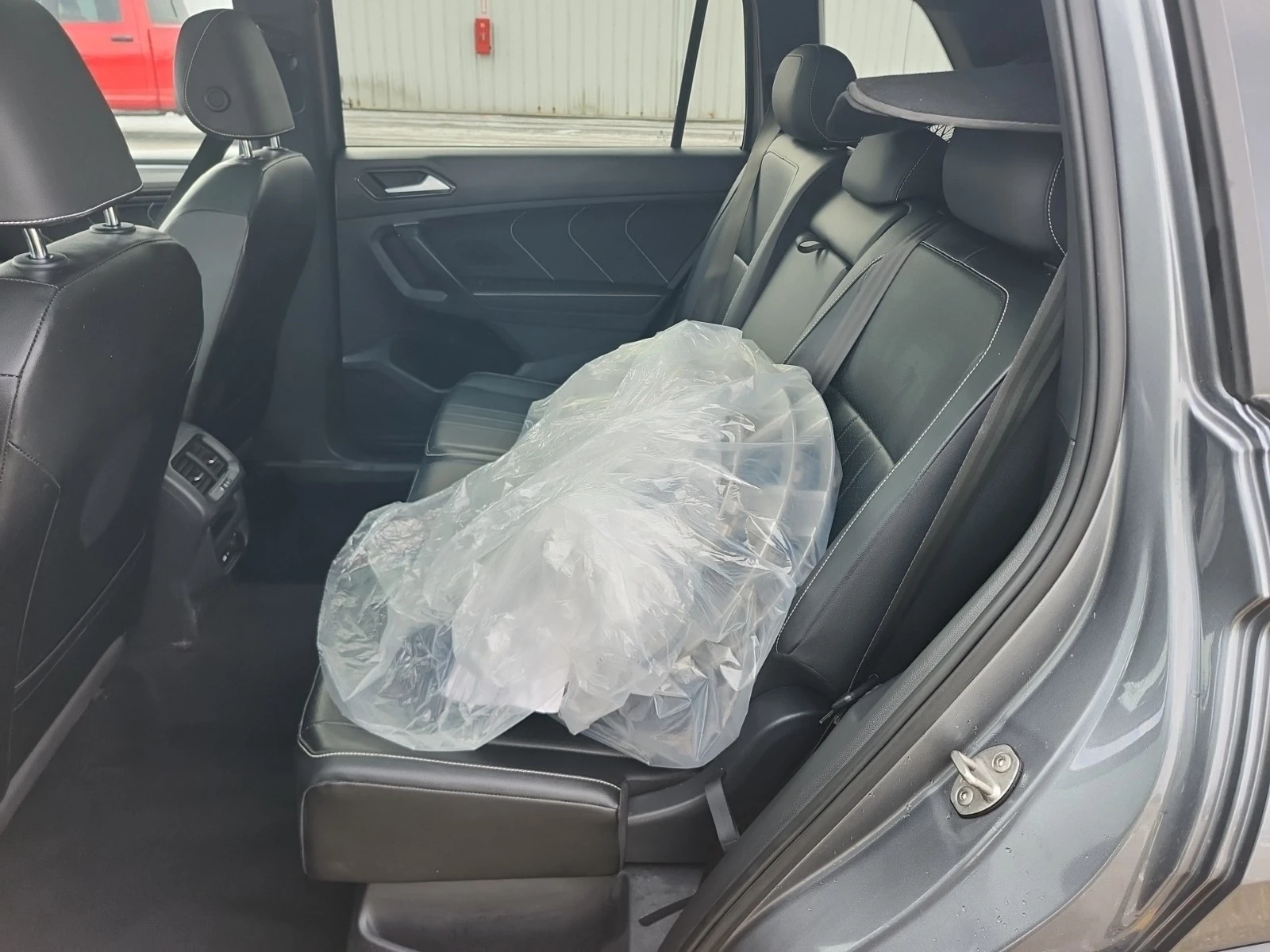 VW Tiguan 2L 4cyl AWD, снимка 11 - Автомобили и джипове - 53953635