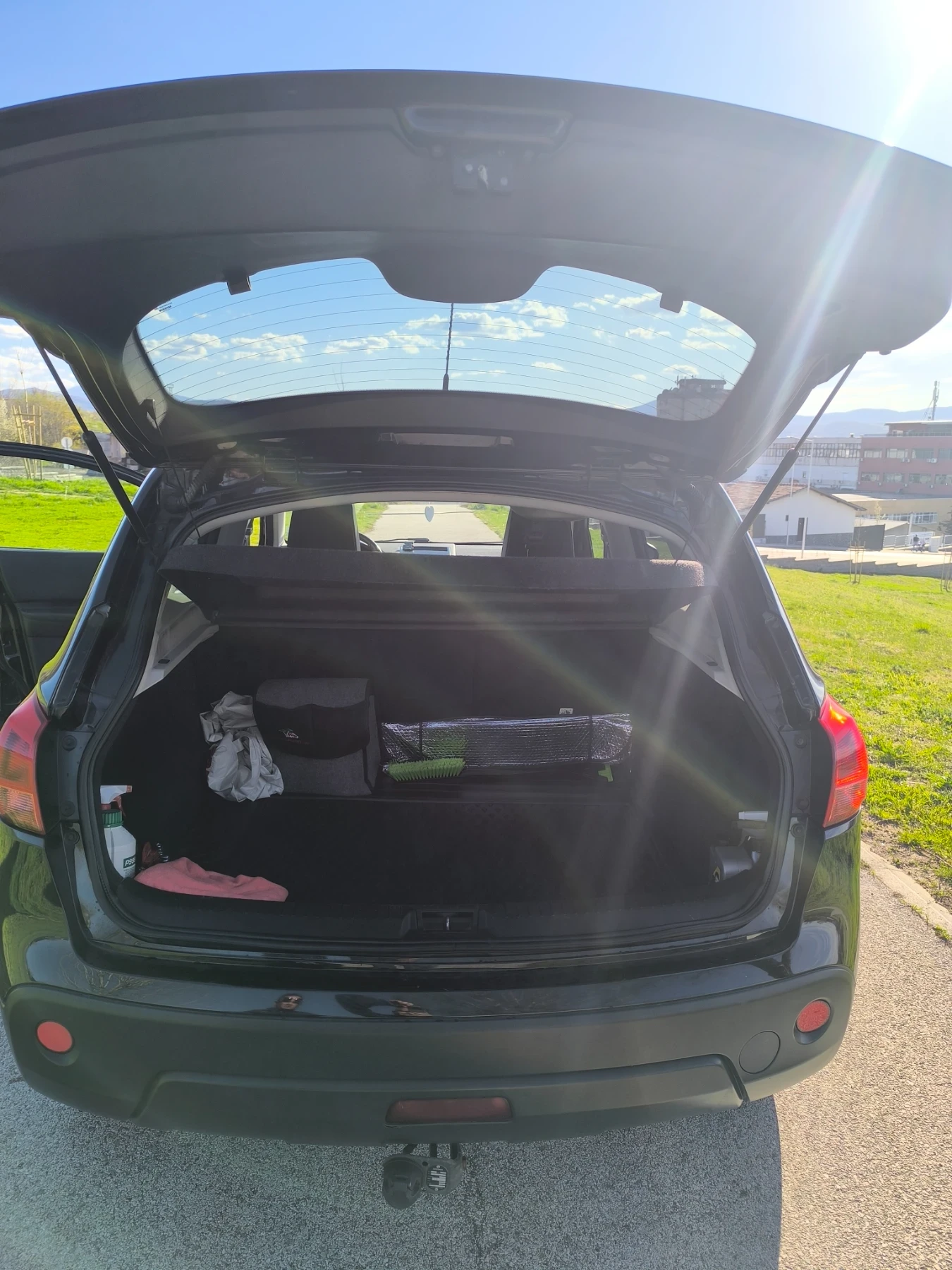 Nissan Qashqai 2.0/141 кс, снимка 10 - Автомобили и джипове - 54113302