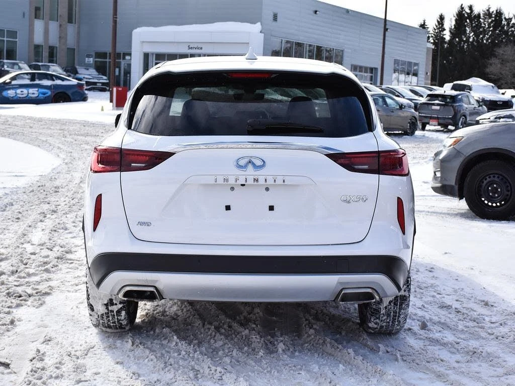 Infiniti QX50 * АвтоКредит * (ЦЕНА ДО БГ), снимка 3 - Автомобили и джипове - 54126207