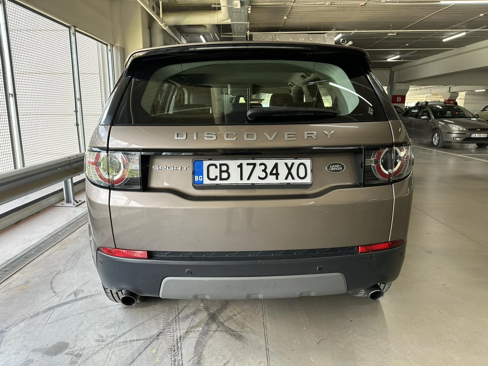 Land Rover Discovery Sport 2.0TD4 AWD, снимка 6 - Автомобили и джипове - 54615617