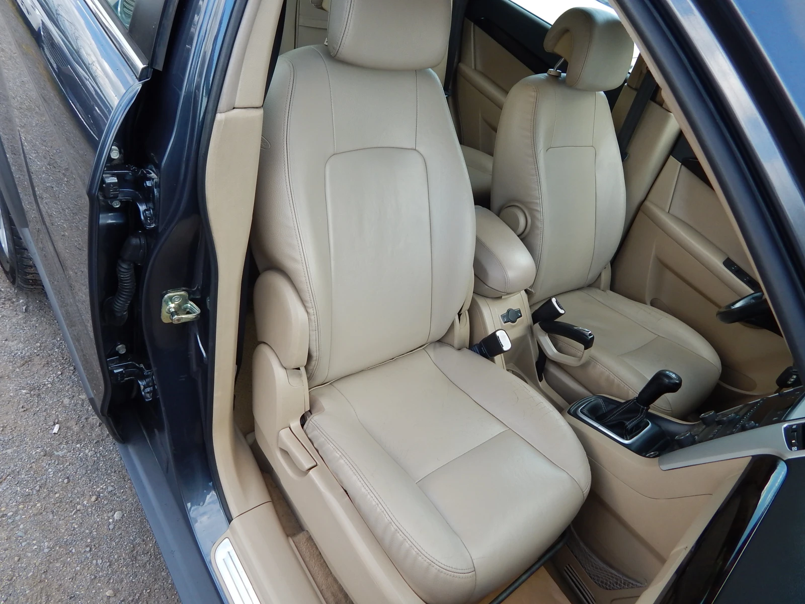 Chevrolet Captiva 2.0D* 4X4* 220000km.* , снимка 17 - Автомобили и джипове - 54632706