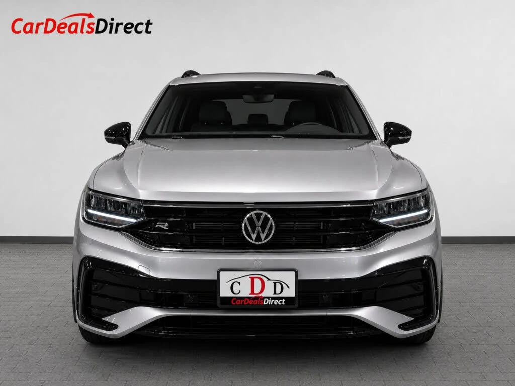 VW Tiguan Comfortline R-Line Black 4Motion, снимка 2 - Автомобили и джипове - 55437381