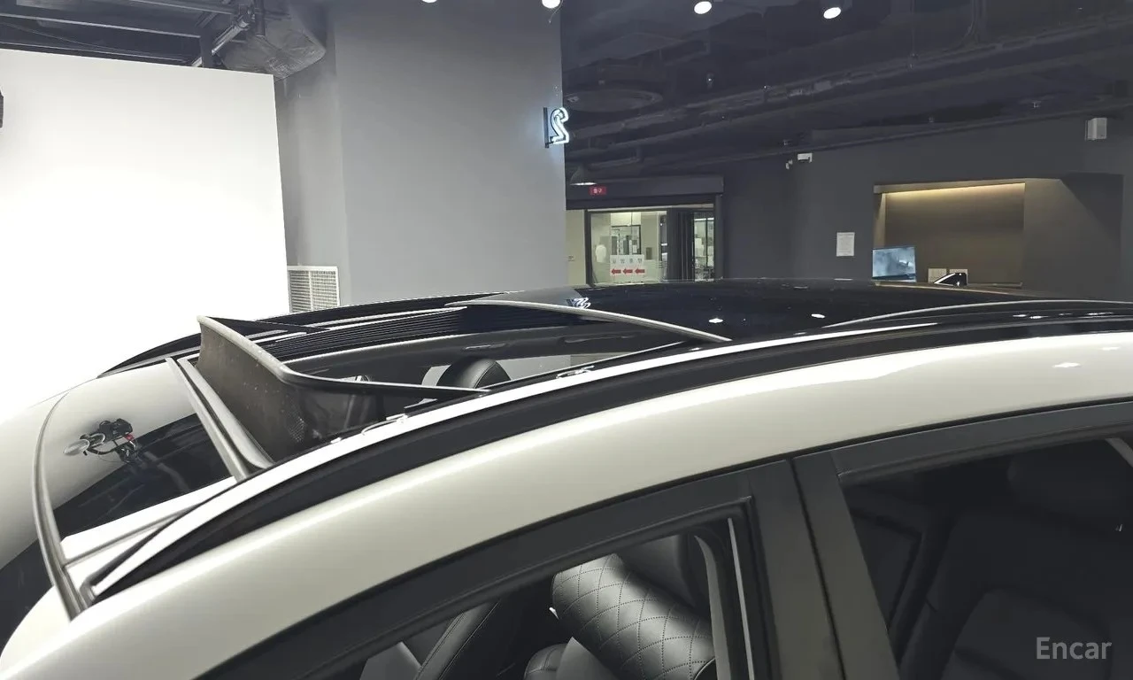 Hyundai Tucson Model 2019, снимка 4 - Автомобили и джипове - 55644179