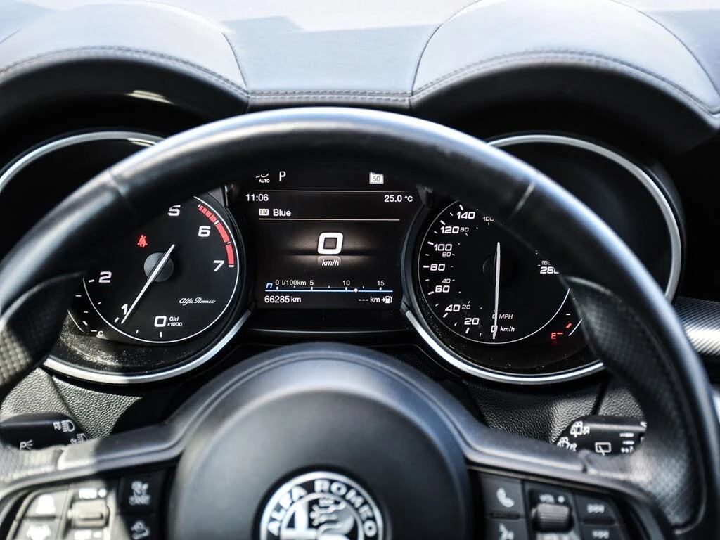 Alfa Romeo Stelvio Veloce AWD | Verde Fangio Metallic | Mobile.bg � ����������� 13