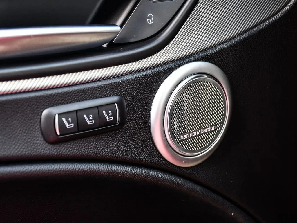 Alfa Romeo Stelvio Veloce AWD | Verde Fangio Metallic | Mobile.bg � ����������� 7