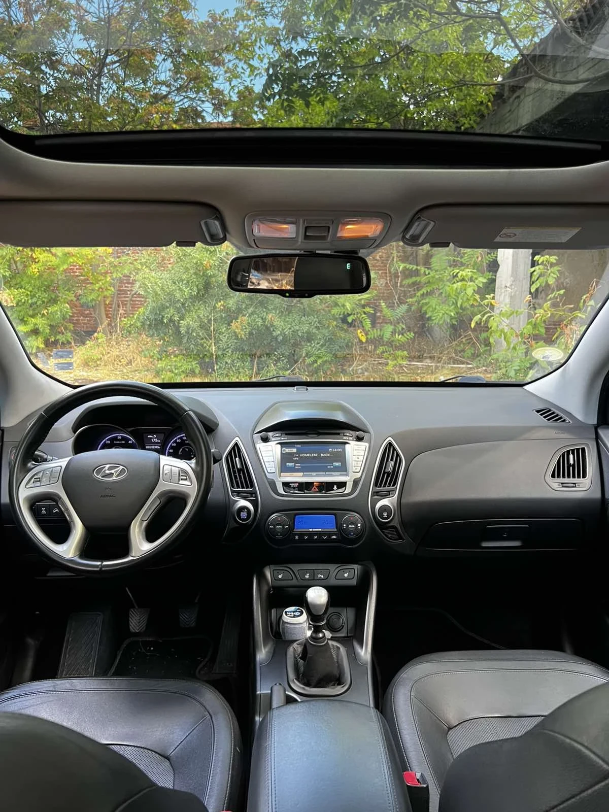 Hyundai IX35 2.0crdi 4x4, снимка 8 - Автомобили и джипове - 56244750