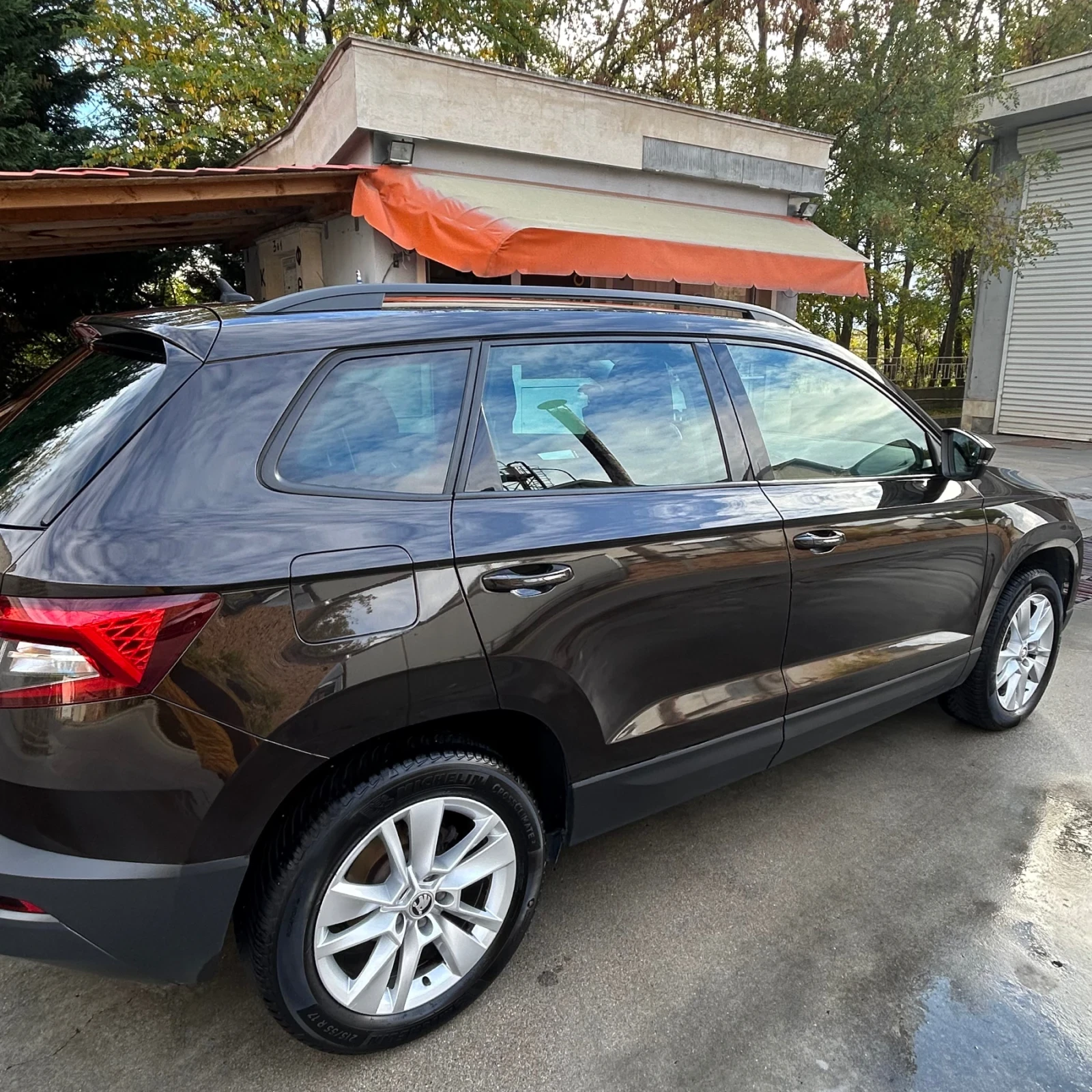 Skoda Karoq, снимка 2 - Автомобили и джипове - 56700500