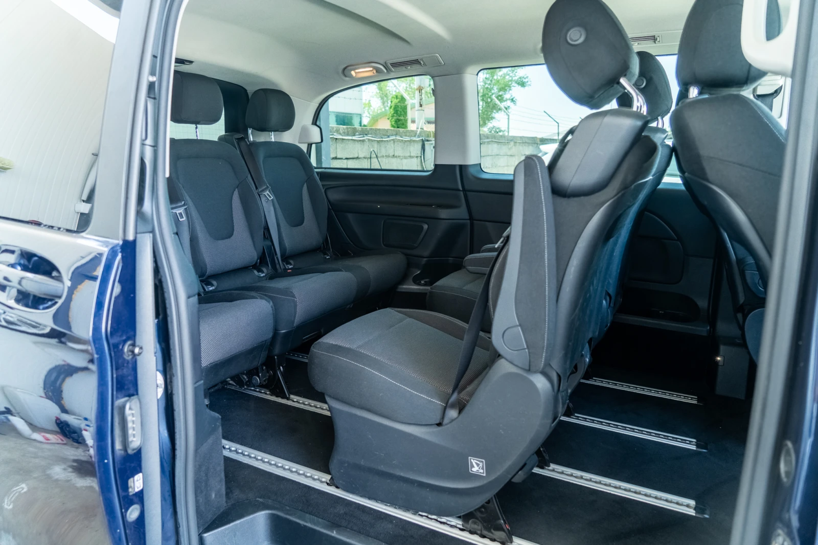 Mercedes-Benz V 250 4MATIC = 190HP = 2016 = TOP = ГАРАНЦИЯ = ЛИЗИНГ, снимка 9 - Бусове и автобуси - 55559292