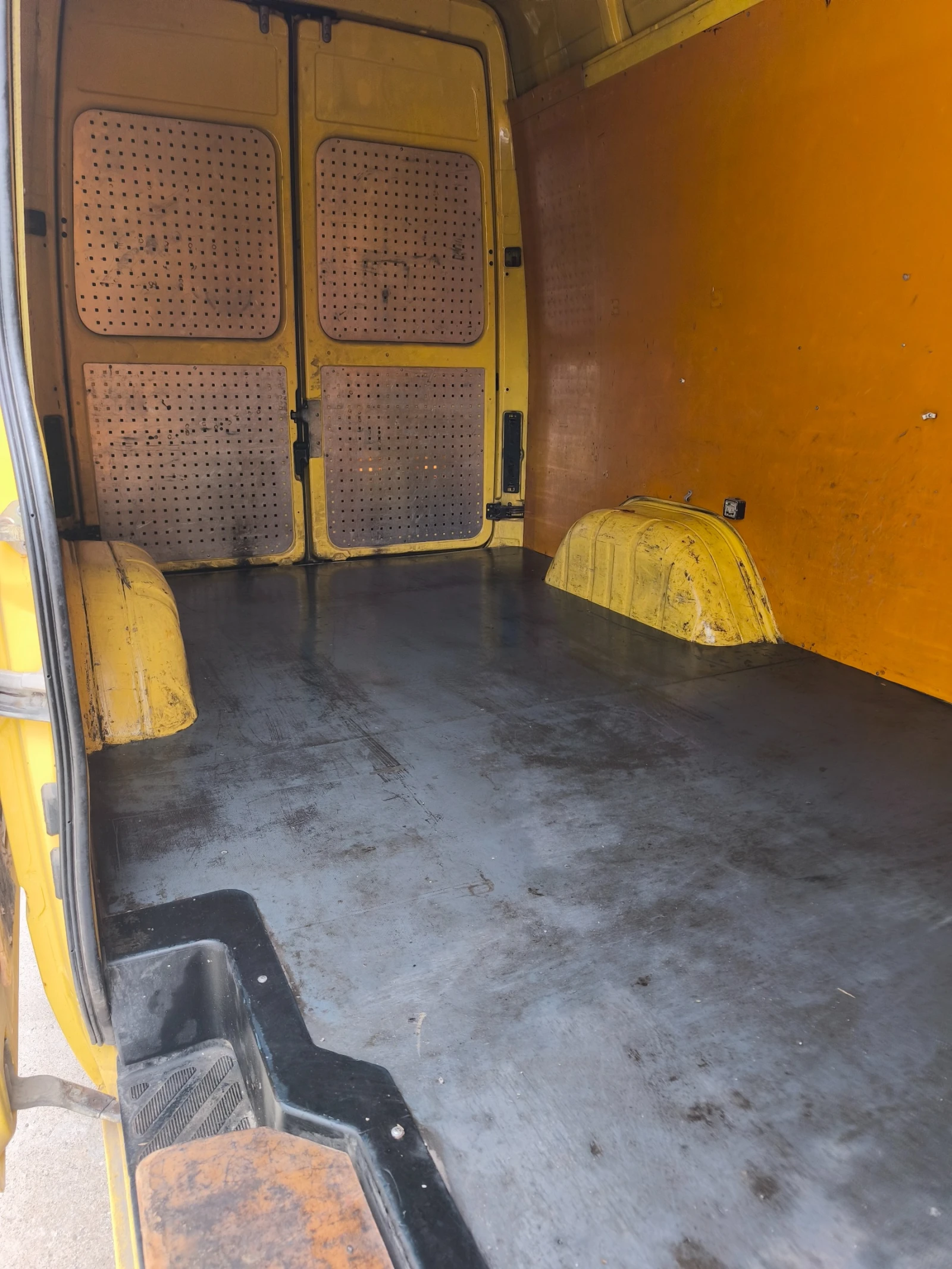 Mercedes-Benz Sprinter 316, снимка 3 - Бусове и автобуси - 55607827
