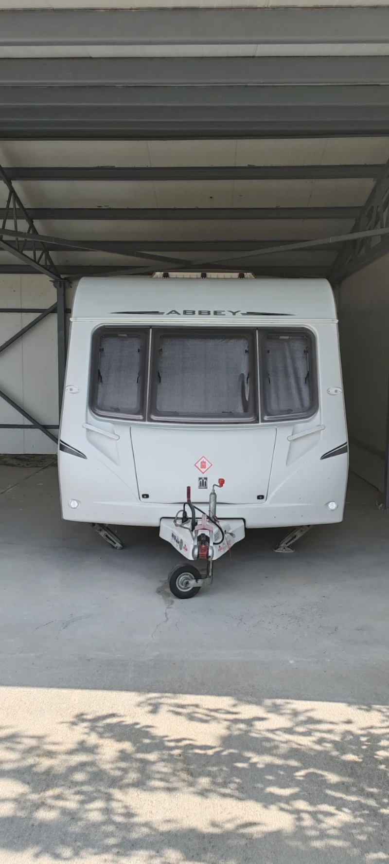 Каравана ABI abbey vogue gt fix 2008, снимка 4 - Каравани и кемпери - 52408637