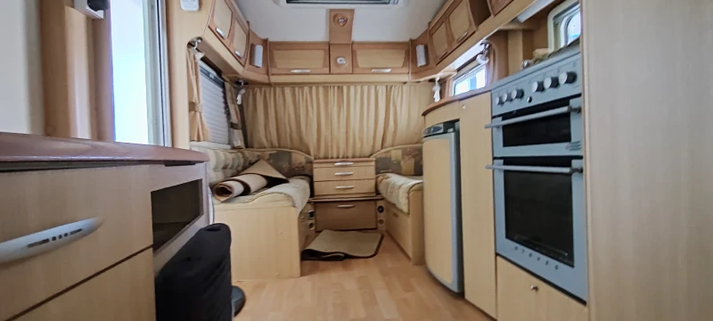 Каравана ABI abbey vogue gt fix 2008, снимка 13 - Каравани и кемпери - 52408637