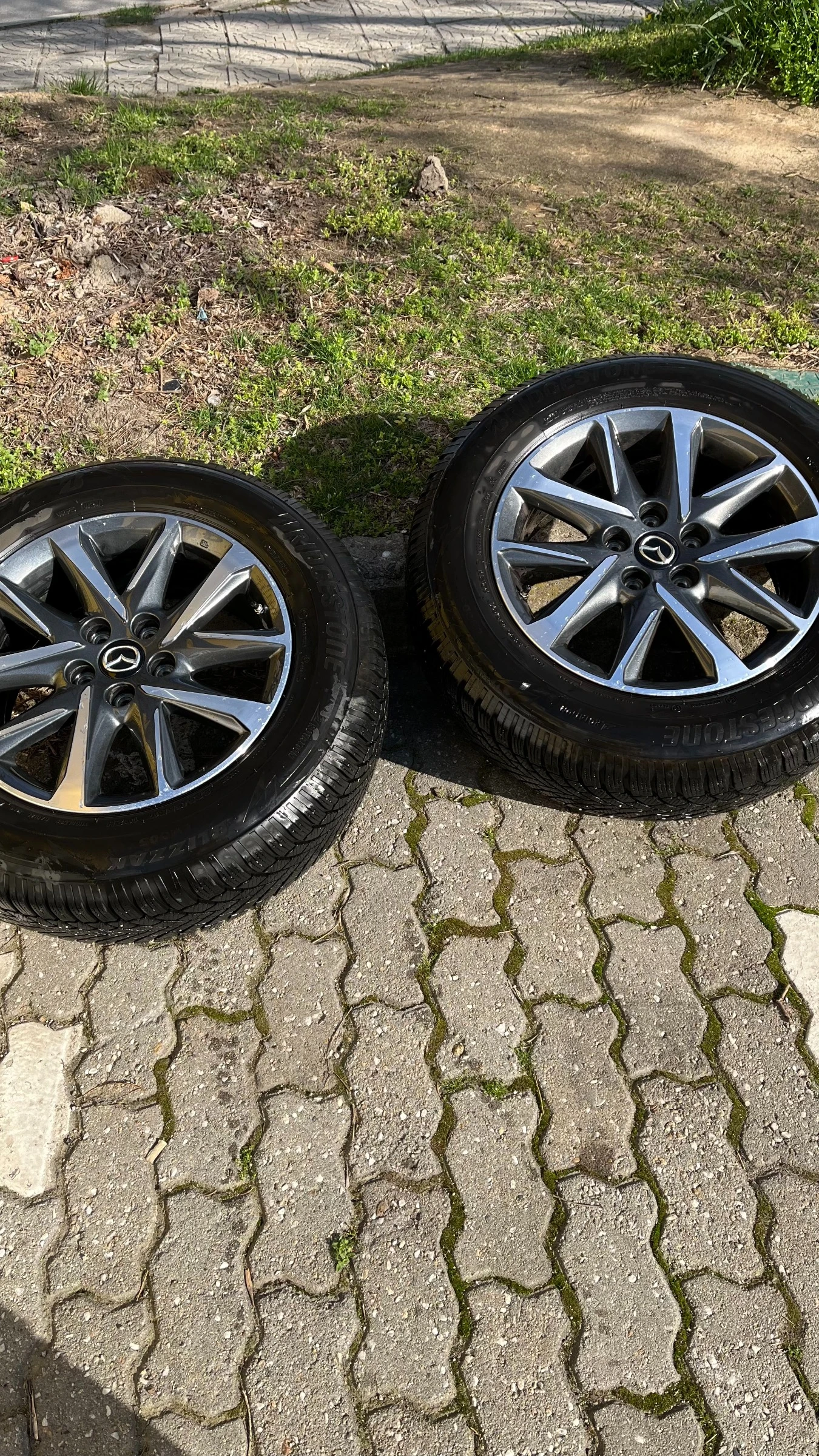 Гуми с джанти Bridgestone 225/65R17, снимка 4 - Гуми и джанти - 54137081