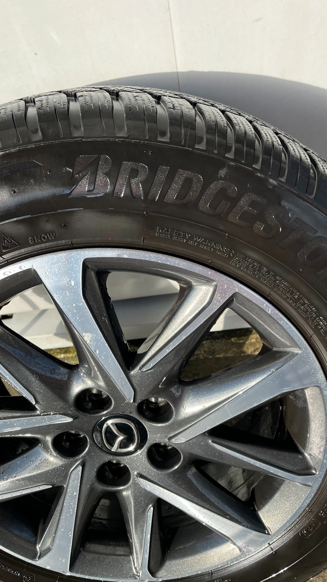 Гуми с джанти Bridgestone 225/65R17, снимка 3 - Гуми и джанти - 54137081