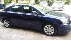 Toyota Avensis 1.8 16 v 129 k.s - изображение 8