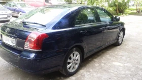 Toyota Avensis 1.8 16 v 129 k.s - изображение 5