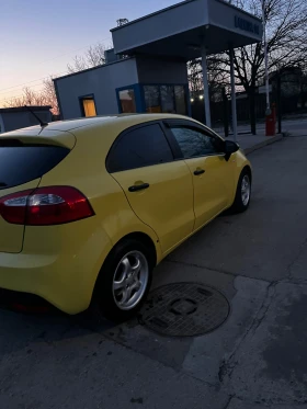 Kia Rio газ, снимка 10