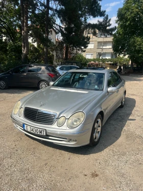 Mercedes-Benz E 270 Седан, снимка 7