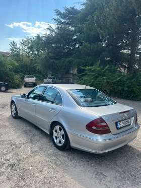 Mercedes-Benz E 270 Седан, снимка 5