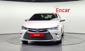 Toyota Camry 2.5 Hybrid XLE| Automatic| Кожа| JBL Premium, снимка 2