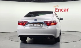 Toyota Camry 2.5 Hybrid XLE| Automatic| Кожа| JBL Premium, снимка 13