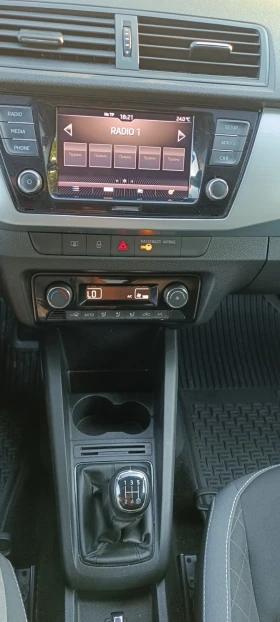 Skoda Fabia 1.0MPI 97000k.м, снимка 15