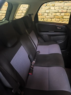 Обява за продажба на Fiat Sedici 1.6i-GAZ 4X4 ~6 200 лв. - изображение 8