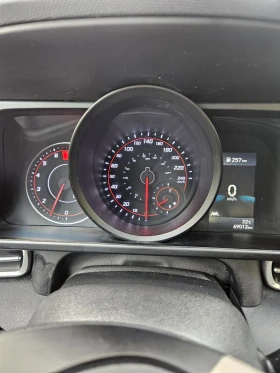 Hyundai Elantra - 14600 € - 37740980 9