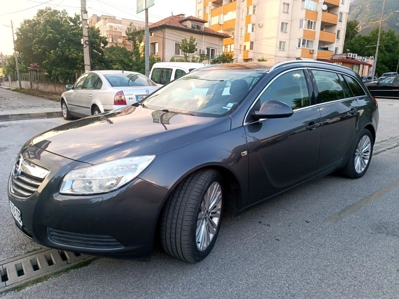 Opel Insignia 2.0CDTI, снимка 4 - Автомобили и джипове - 46604744